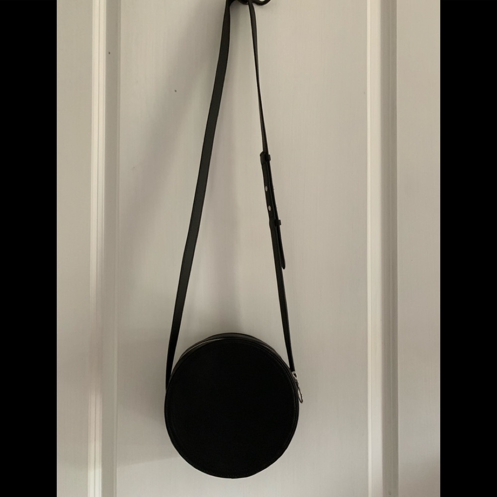 Rag & Bone Circle Cross Body Bag - Picture 9 of 11